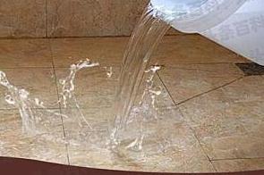 梁园漏水维修 免砸砖防水材料该如何施工